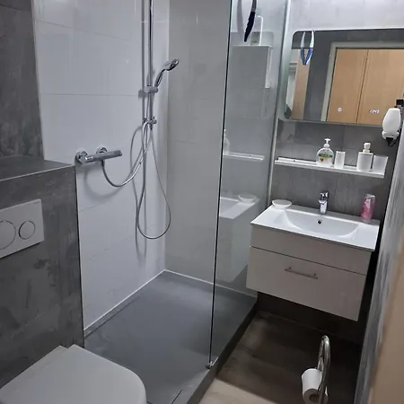 Optimist Prime 5329 Marina Apartament *